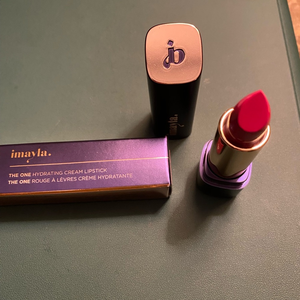 NIB Imayla Rio Chill The One Hydrating Cream Lipstick Full Size.Parisian Baie.